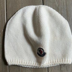 Moncler Baby Beanie - Excellent Condition - Cream Color - Unisex